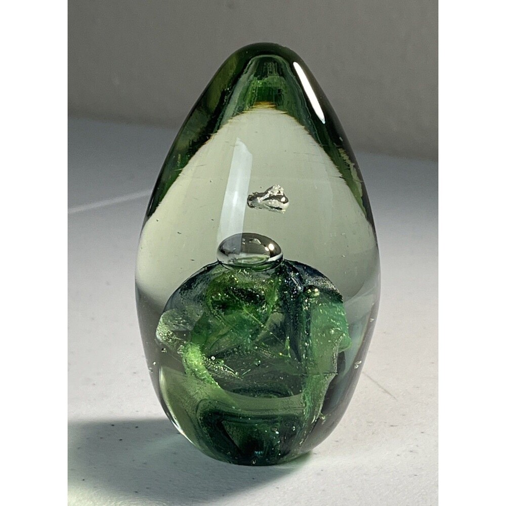 Kerry Crafted Glass Egg Shaped 4” x 2.5” Art Paperweight Ireland Green Swirl